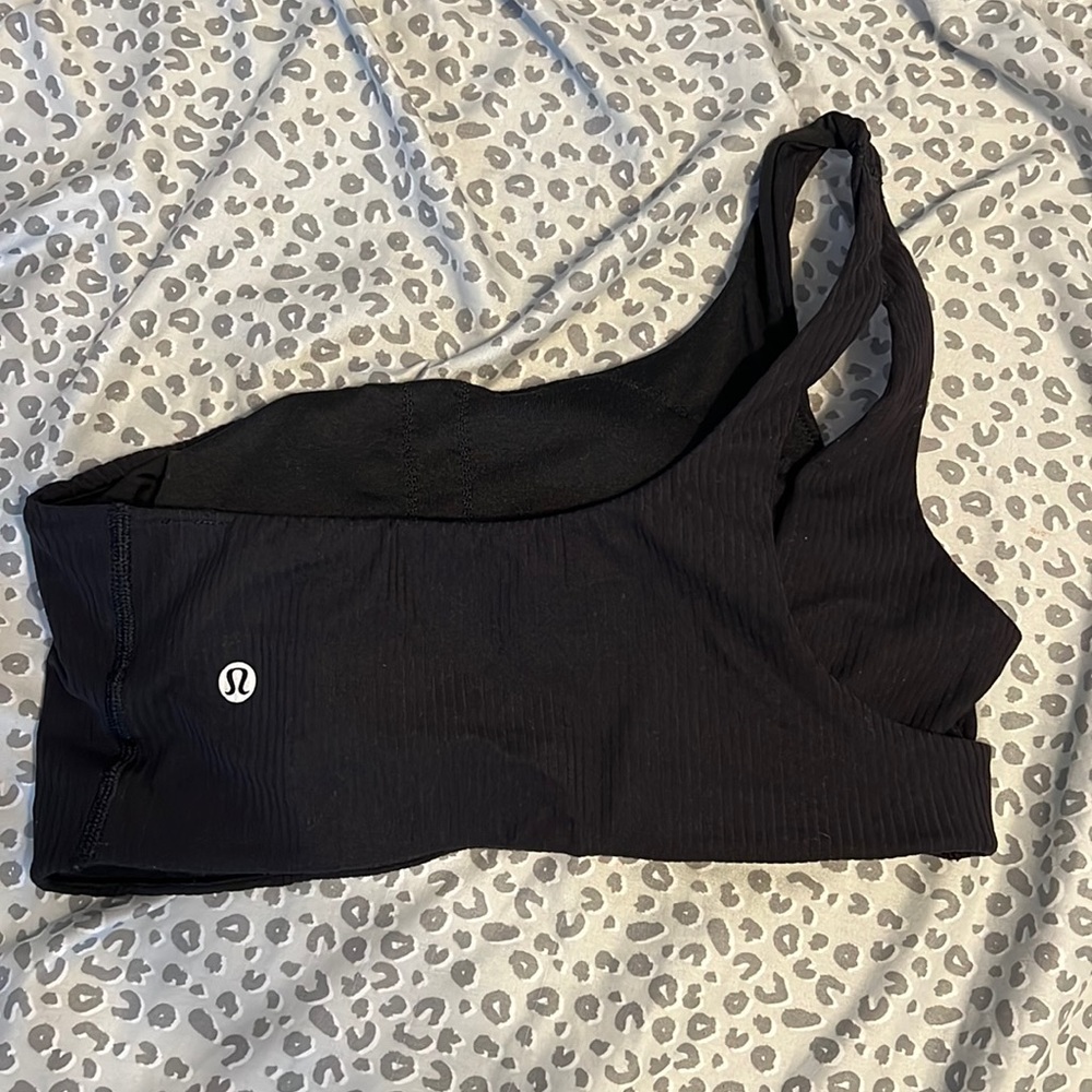 One strap lululemon sports bra